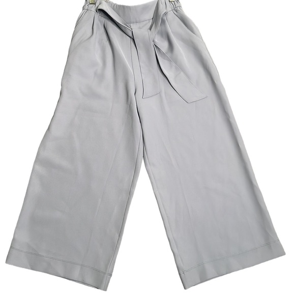 Lululemon gray crop wide leg pants size 4 - Picture 4 of 14